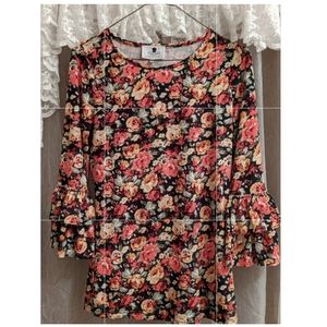 Dainty Jewell's Layering Top